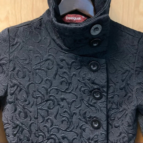 DESIGUAL Sz 38 Coat Colourful Floral Hem Relief Pattern Black Funnel Neck - Picture 3 of 14